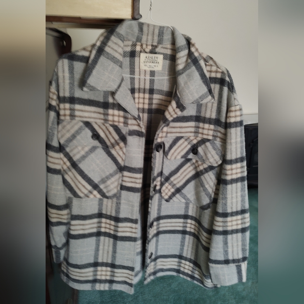 Jacket - Picture 2 of 2